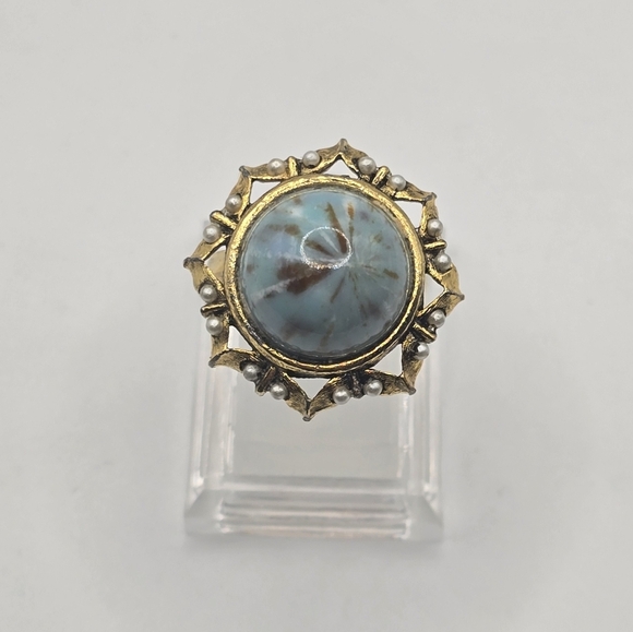 1930 Czech Bohemin GEM Gold Tone Filigree Ring And Pearls Adjustable - Picture 1 of 4